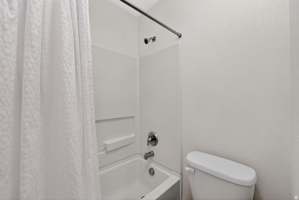 74 E RESACA DR #B12 Sandy, UT 84070