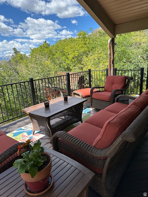 1812 E BEUS DR Ogden, UT 84403