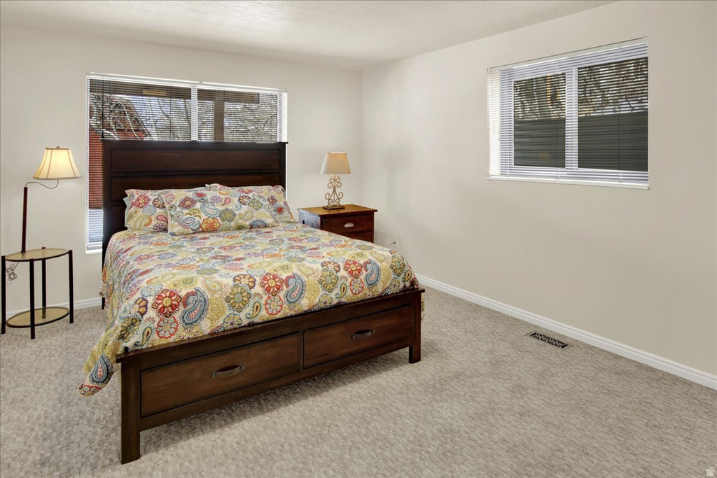 1812 E BEUS DR Ogden, UT 84403