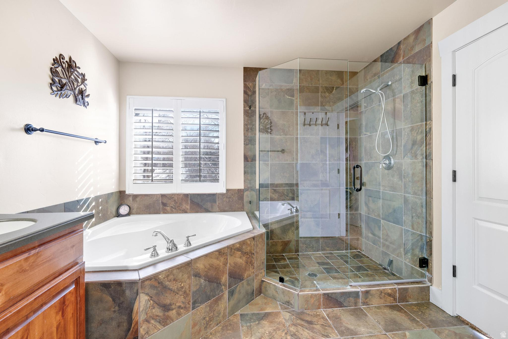 1842 E ROUEN CIR Holladay, UT 84117