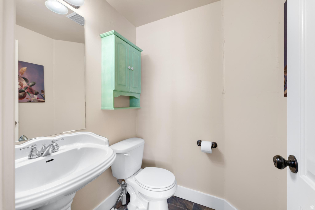 1842 E ROUEN CIR Holladay, UT 84117