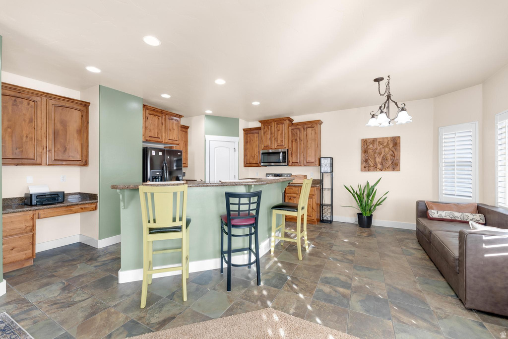 1842 E ROUEN CIR Holladay, UT 84117