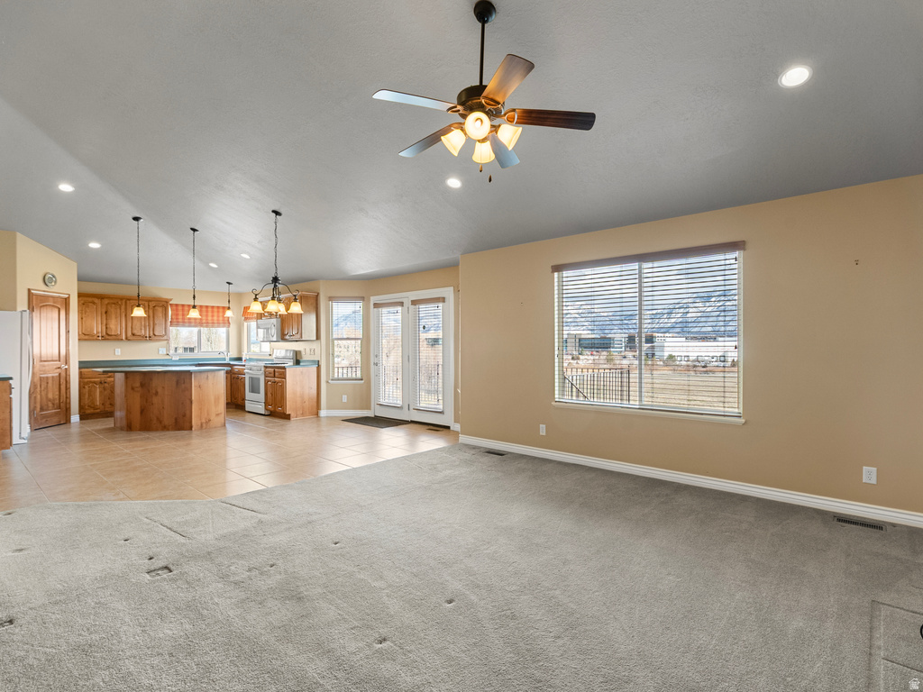 7257 S RURAL RD West Jordan, UT 84084