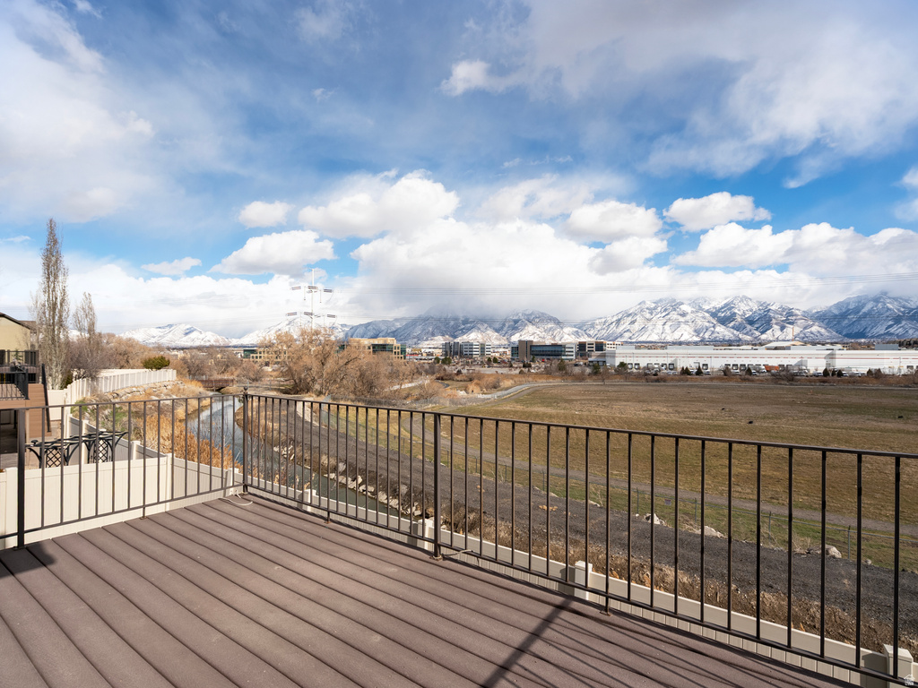 7257 S RURAL RD West Jordan, UT 84084