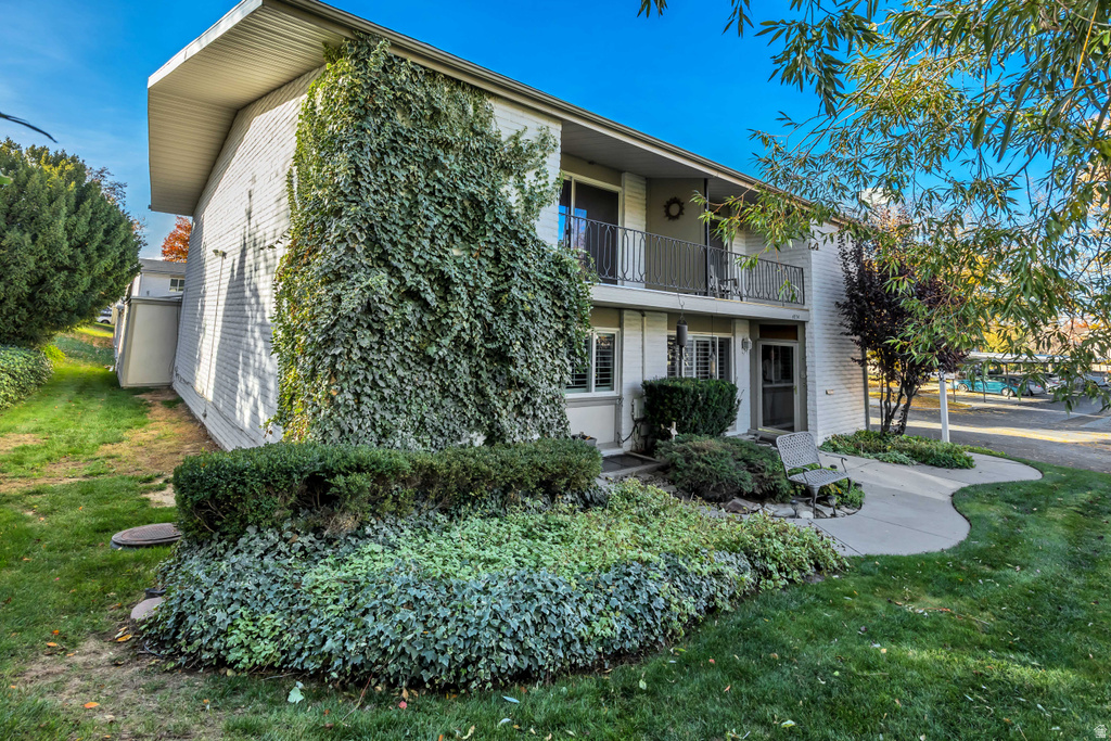 1740 E 4900 S #49 Holladay, UT 84117