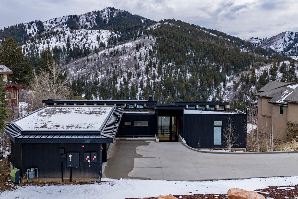 7331 PINE RIDGE DR Park City, UT 84098