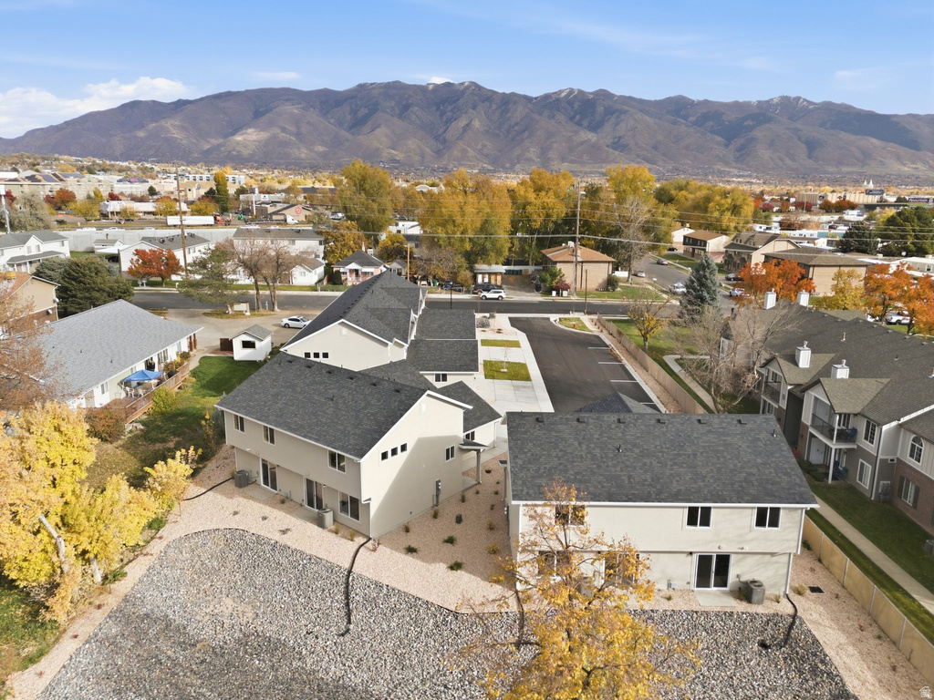 1621 N ANGEL ST Layton, UT 84041