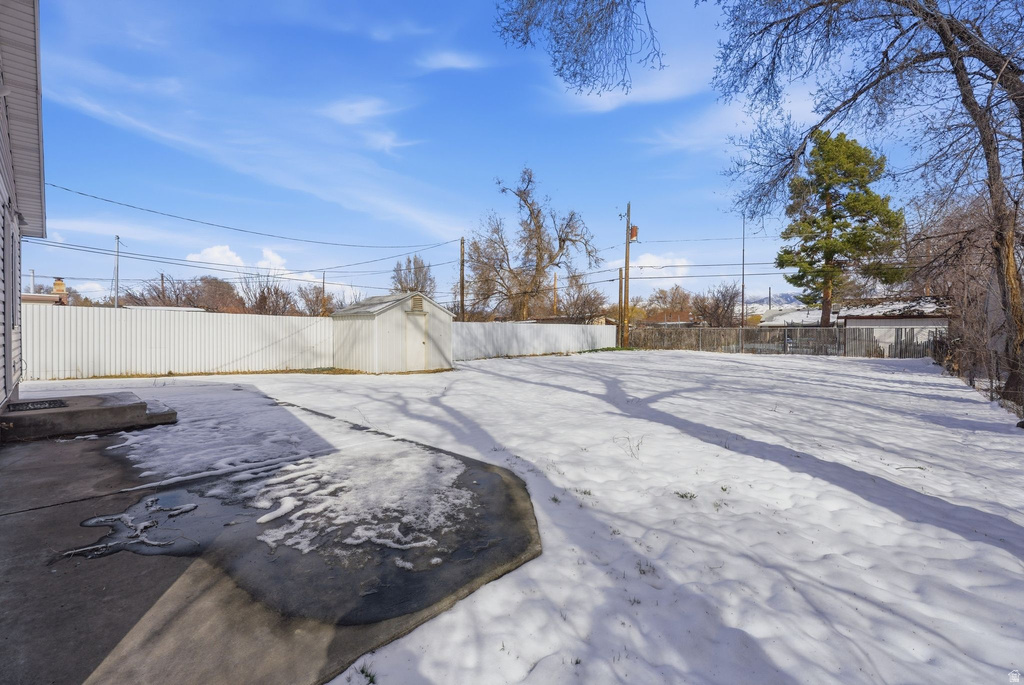 1215 S STEWART ST Salt Lake City, UT 84104