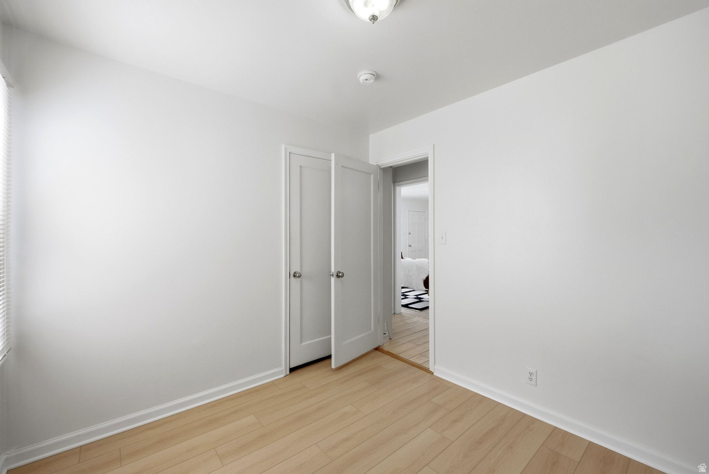 1215 S STEWART ST Salt Lake City, UT 84104