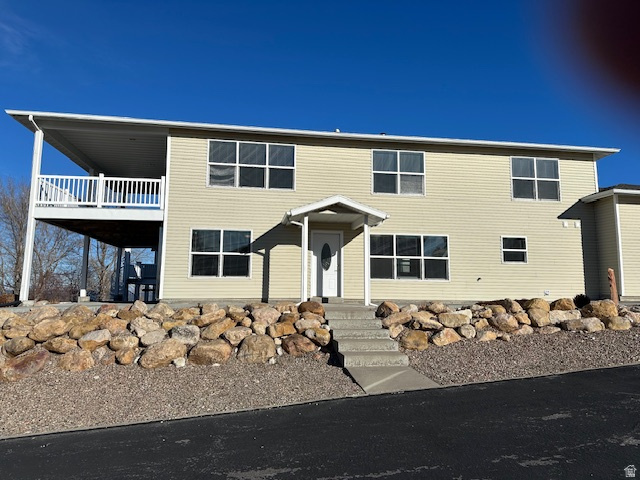 28 CHOKECHERRY RD Saint Charles, ID 83272