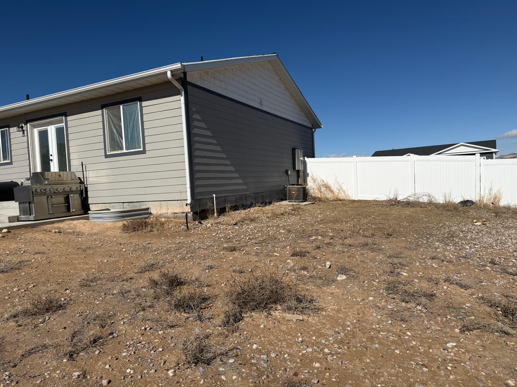 2102 E 1820 S Naples, UT 84078