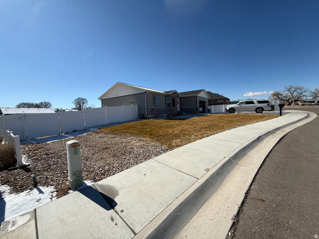 2102 E 1820 S Naples, UT 84078