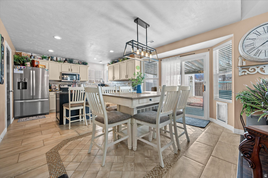 2337 S 1500 W Woods Cross, UT 84087