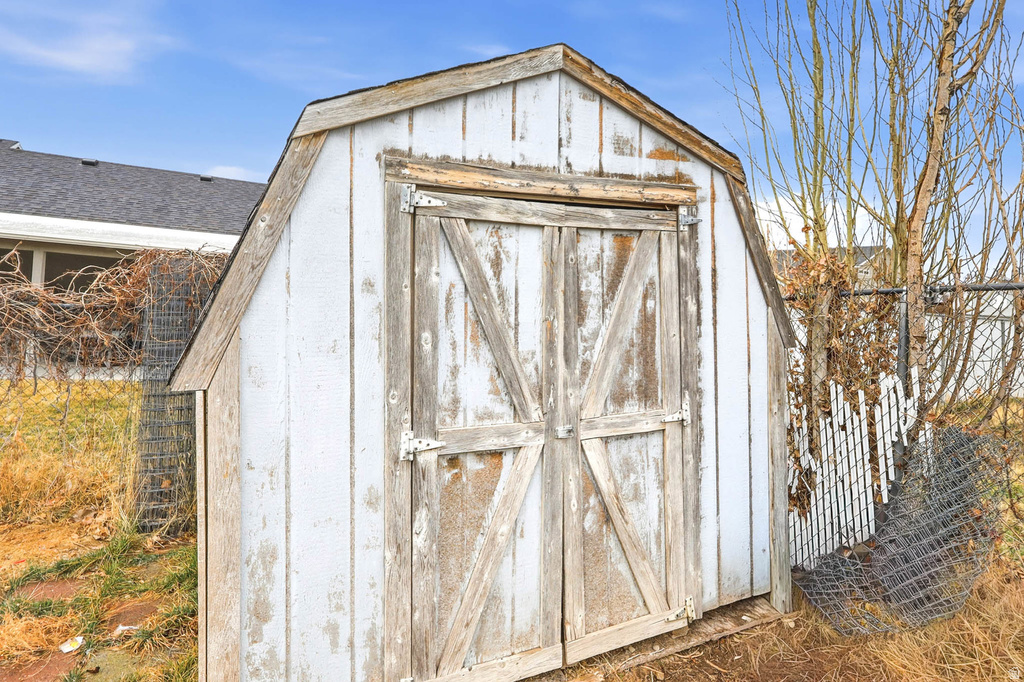 847 E UINTAH AVE Tooele, UT 84074