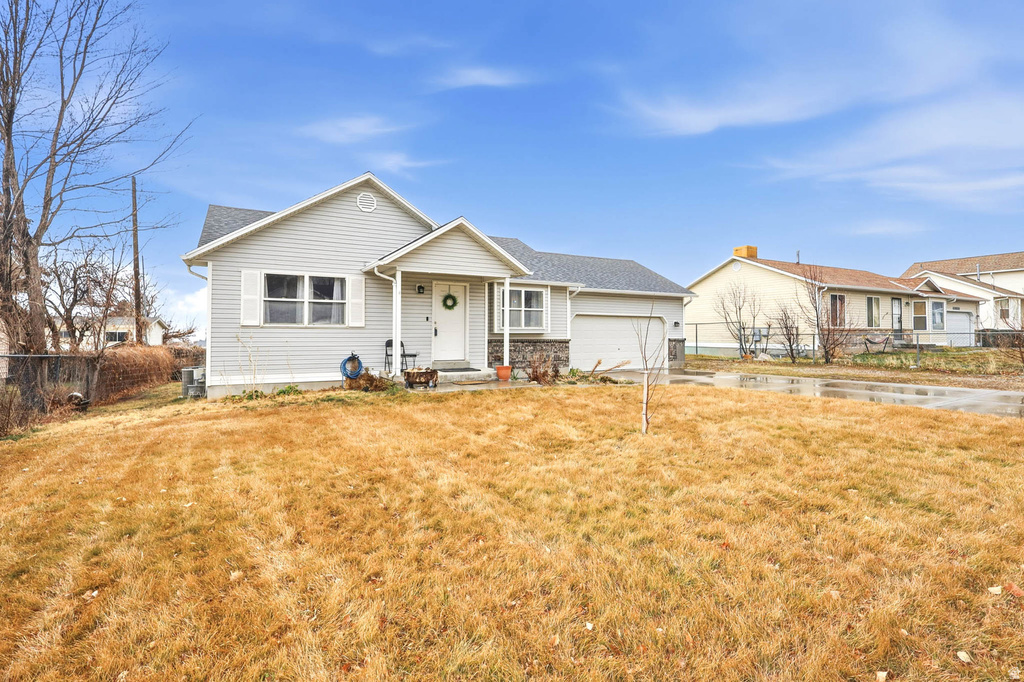 847 E UINTAH AVE Tooele, UT 84074