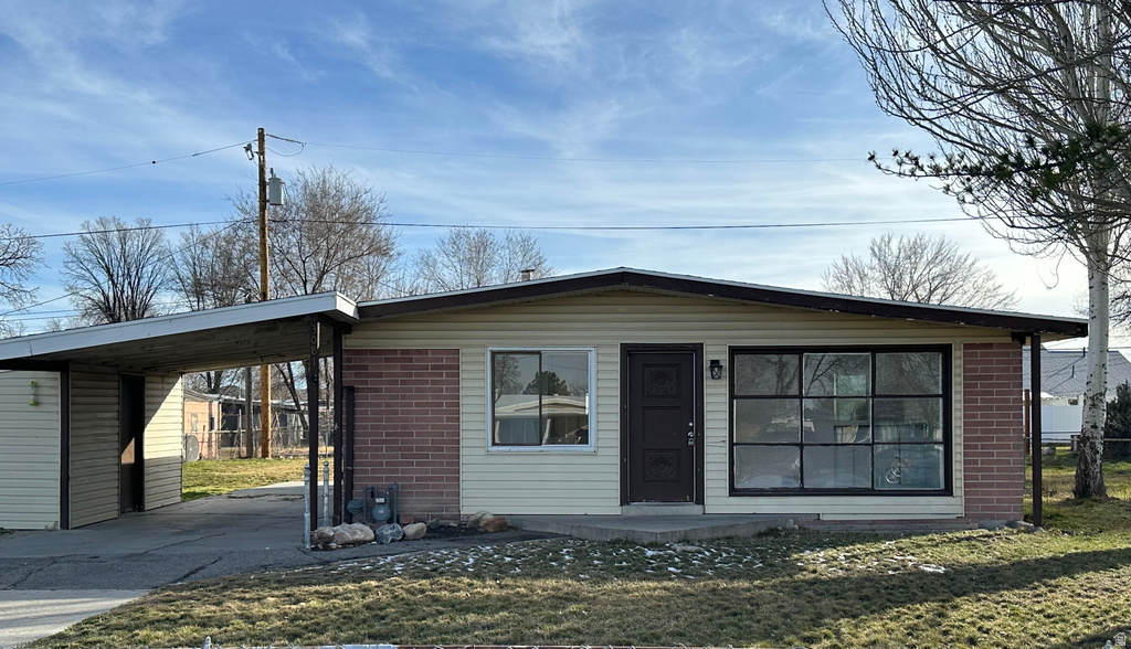 3081 W LEHI DR West Valley City, UT 84119