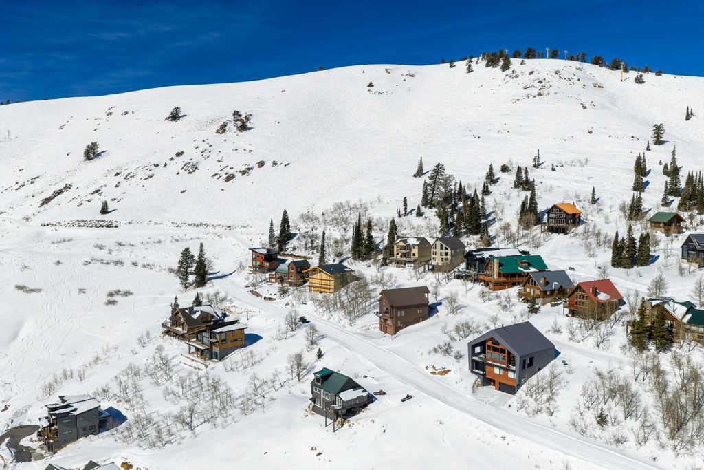 6746 E ASPEN DR Eden, UT 84310