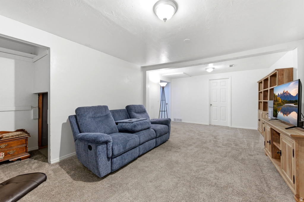 7880 S PALLADIUM DR West Jordan, UT 84088