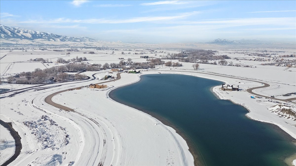 1302  WILLOW LAKES DR Logan, UT 84321