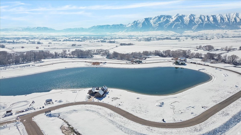 1302  WILLOW LAKES DR Logan, UT 84321