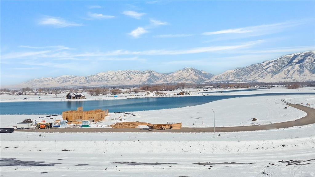 1302  WILLOW LAKES DR Logan, UT 84321