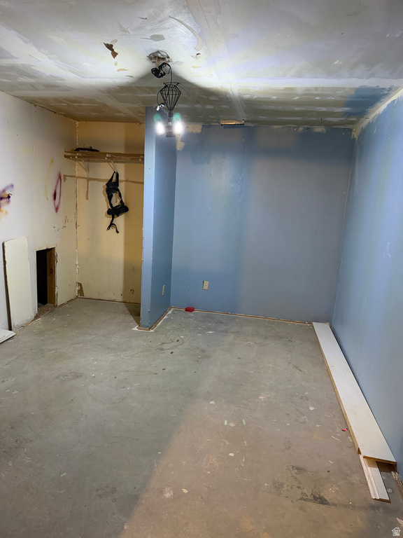 5174 W HOOPES ST Salt Lake City, UT 84118