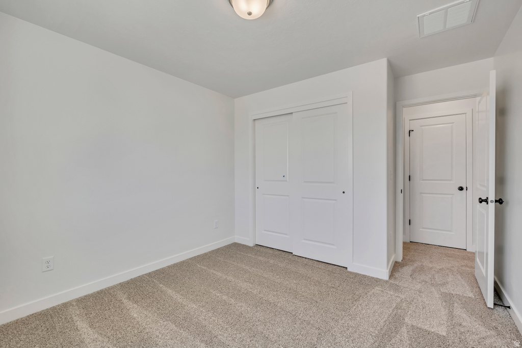 6976 S SKYLOOP DR #SKC 4 West Jordan, UT 84081