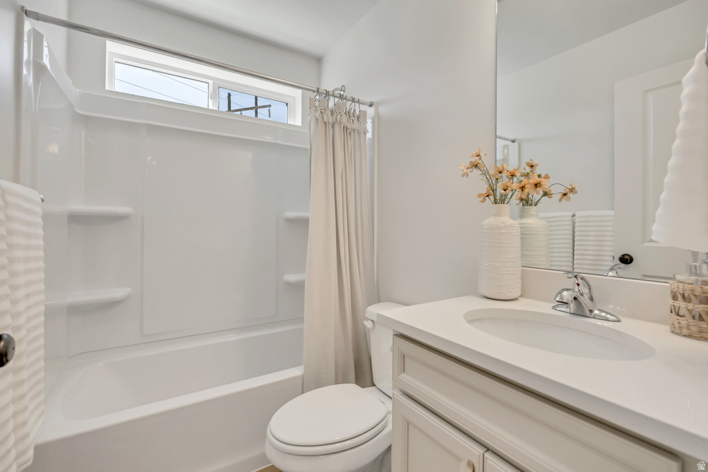 6976 S SKYLOOP DR #SKC 4 West Jordan, UT 84081