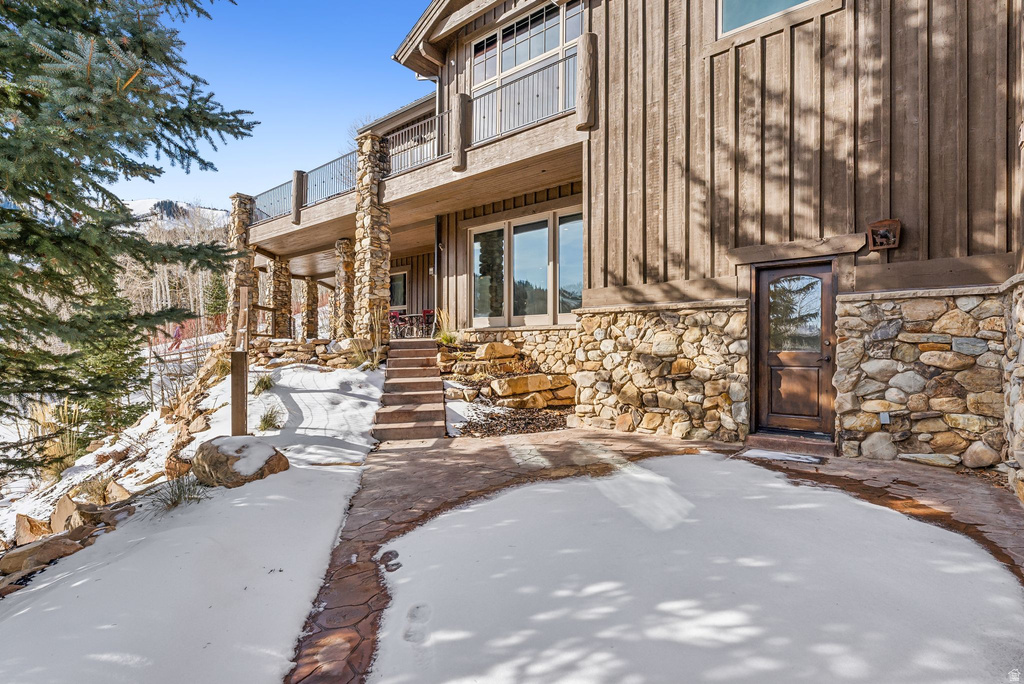 73 WHITE PINE RD Park City, UT 84060