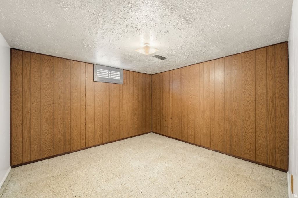 1199 N 450 W Sunset, UT 84015