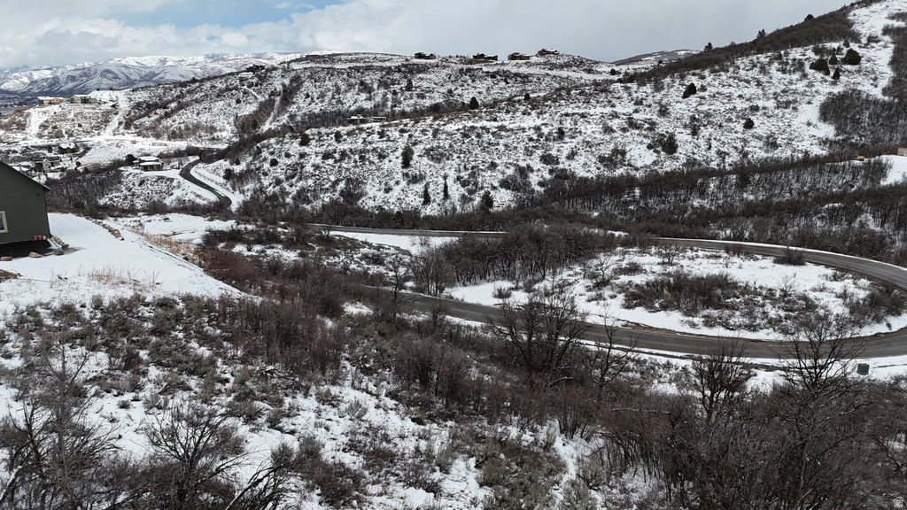 6000 E OLD SNOWBASIN RD Huntsville, UT 84317