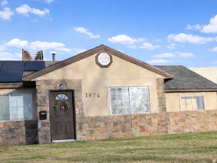1874 N 75 W Sunset, UT 84015