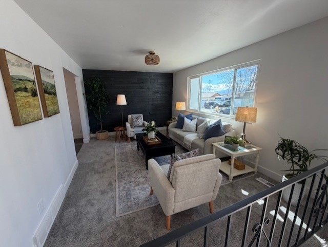 9587 S 1040 E Sandy, UT 84094