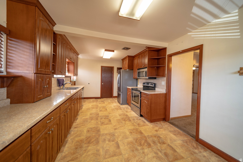 2798 S HIGHWAY 10 Price, UT 84501