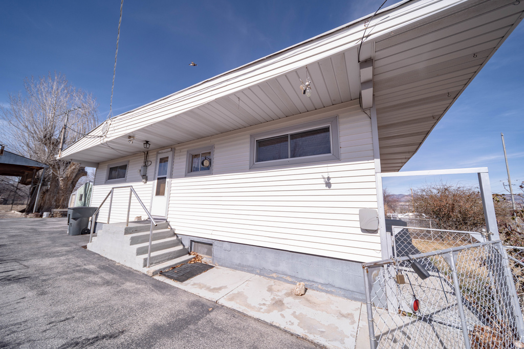 2798 S HIGHWAY 10 Price, UT 84501