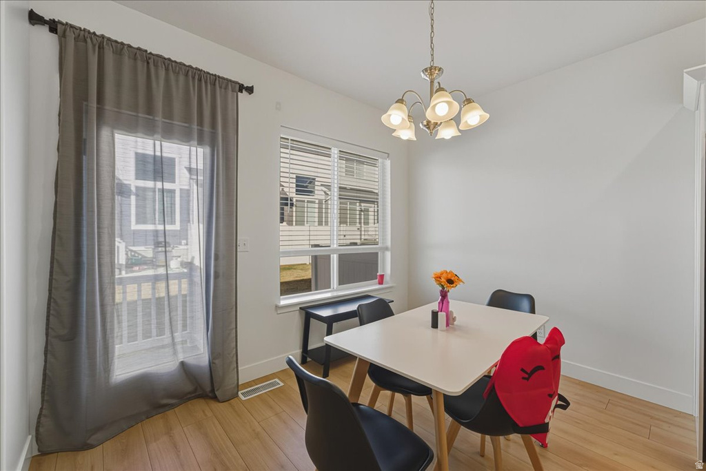 1763 N BLAZE LN Saratoga Springs, UT 84045