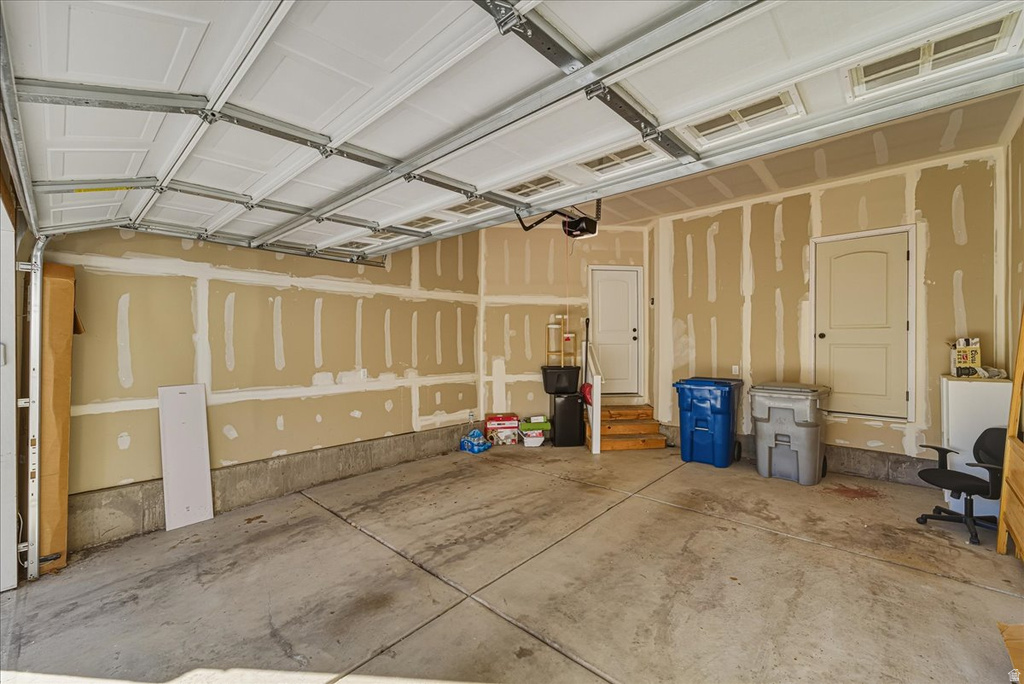 1763 N BLAZE LN Saratoga Springs, UT 84045