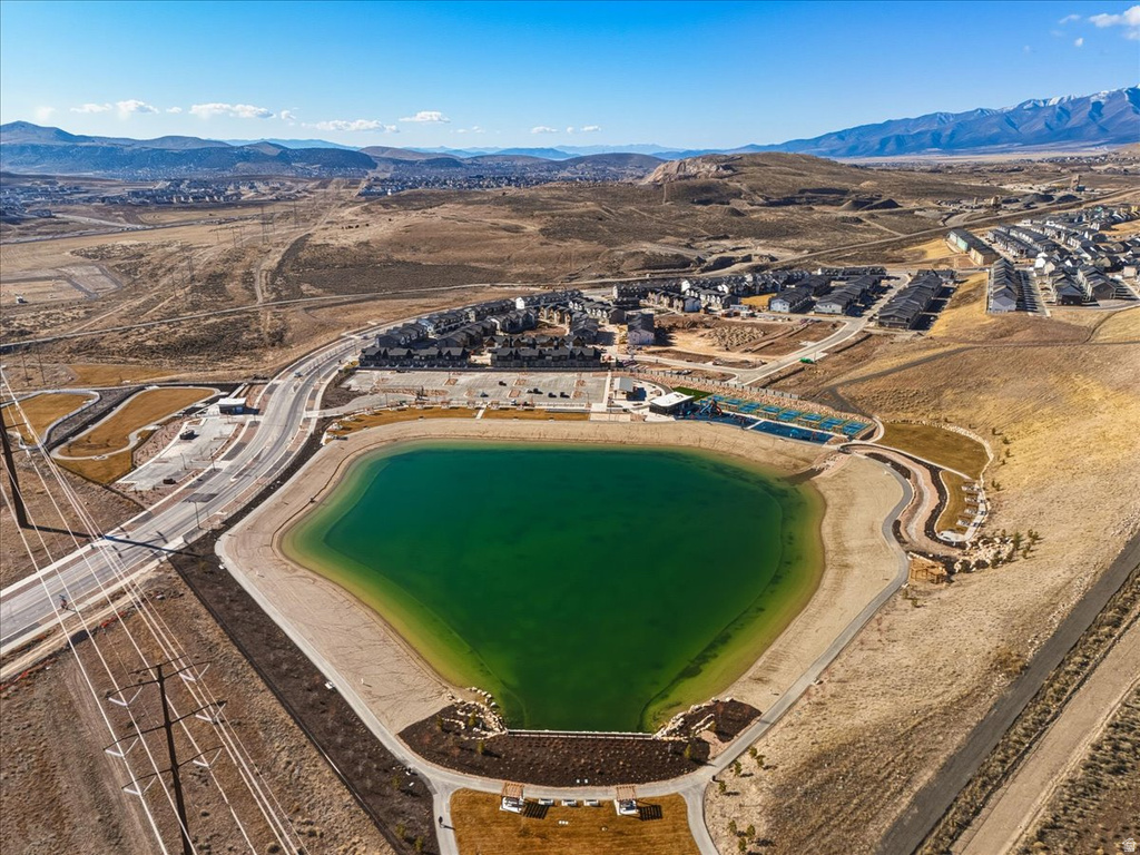 1763 N BLAZE LN Saratoga Springs, UT 84045