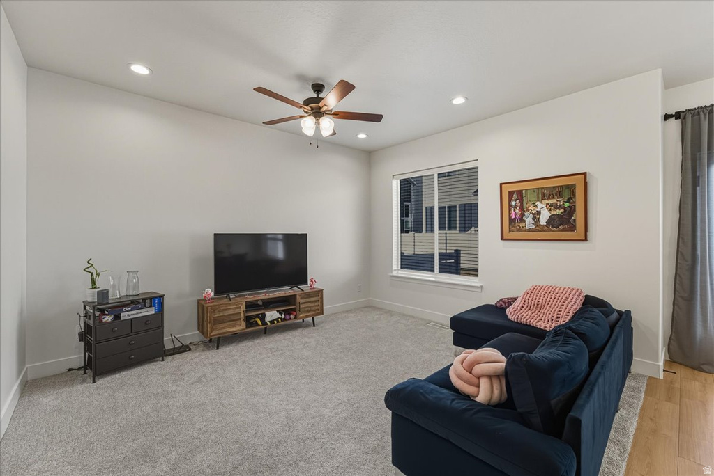 1763 N BLAZE LN Saratoga Springs, UT 84045