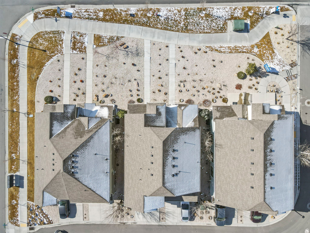 186 S RIVERSIDE DR Saratoga Springs, UT 84045