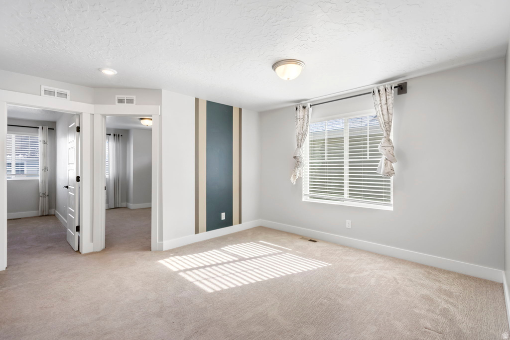 186 S RIVERSIDE DR Saratoga Springs, UT 84045