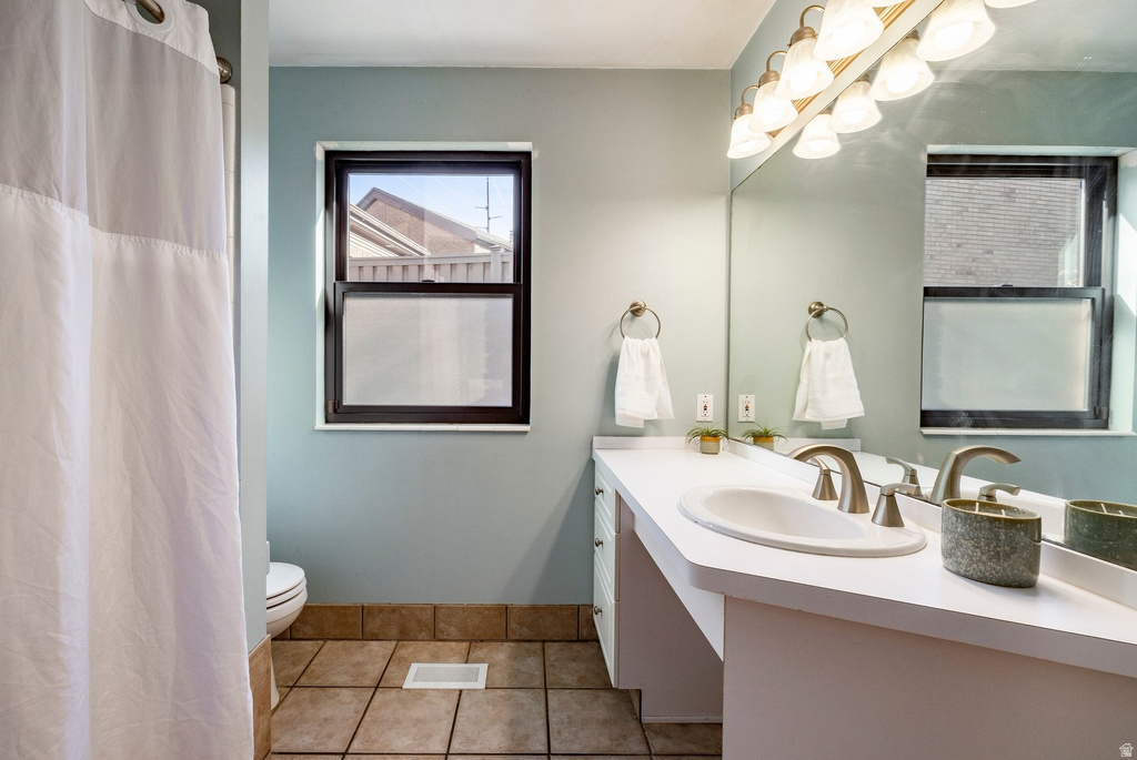 323 N FAIRFAX CIR Salt Lake City, UT 84103