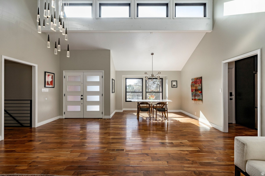 323 N FAIRFAX CIR Salt Lake City, UT 84103