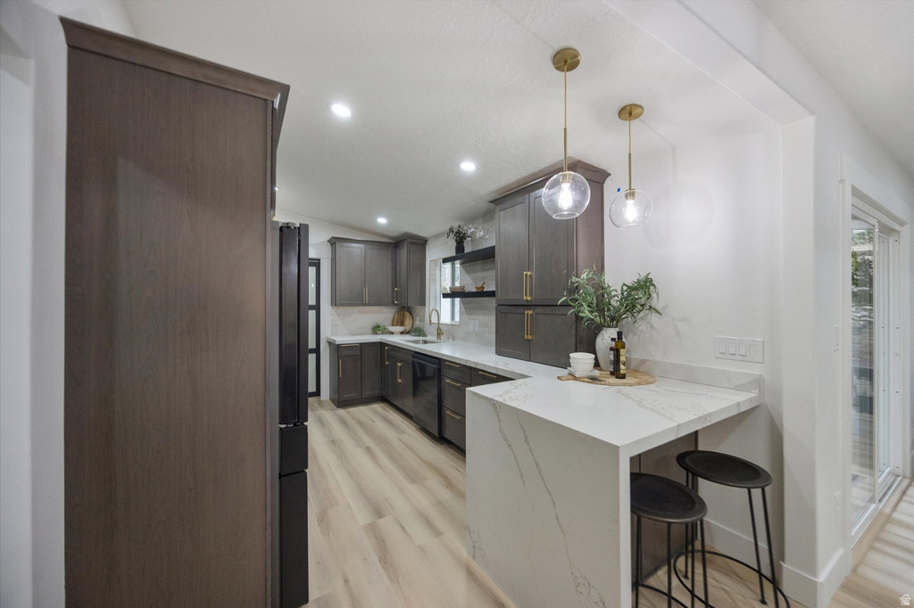 2809 E 4510 S Holladay, UT 84117