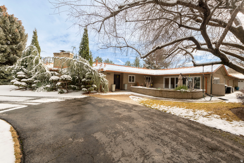 2250 E PHEASANT WAY Holladay, UT 84121