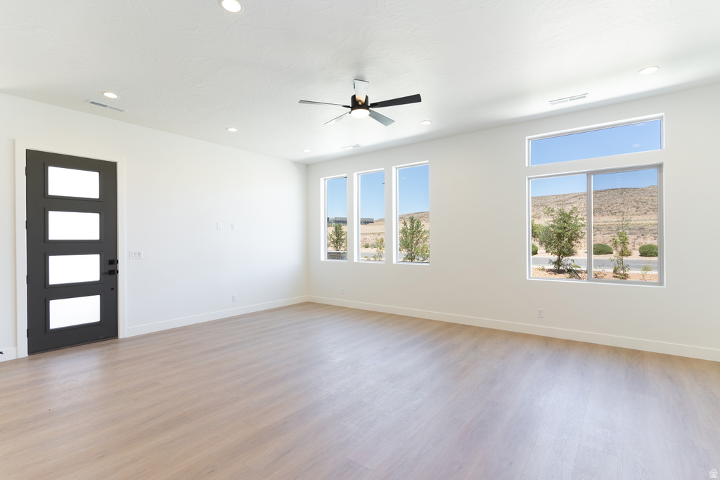 696 W HIGH TIDE PL #135 St George, UT 84790