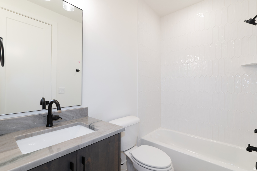 696 W HIGH TIDE PL #135 St George, UT 84790