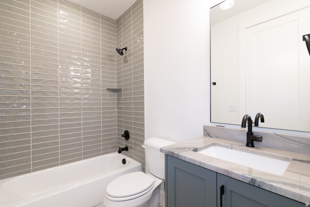 696 W HIGH TIDE PL #135 St George, UT 84790