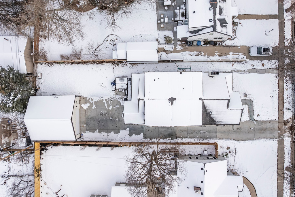 1800 S YUMA ST Salt Lake City, UT 84108