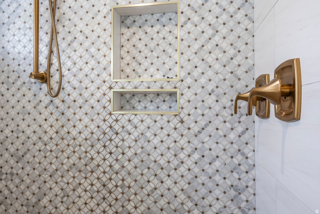 1800 S YUMA ST Salt Lake City, UT 84108